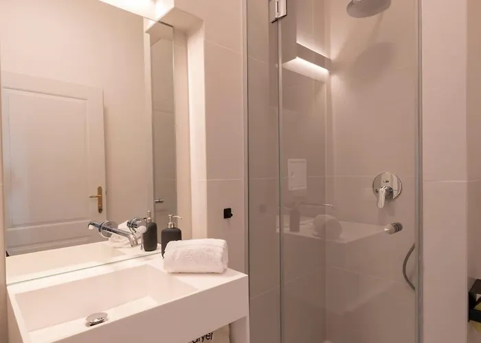 Josef's I Premium I Center Apartmán *